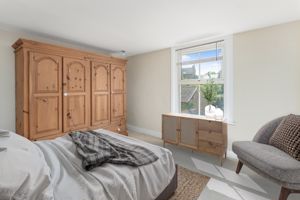 Photo 27- click for photo gallery